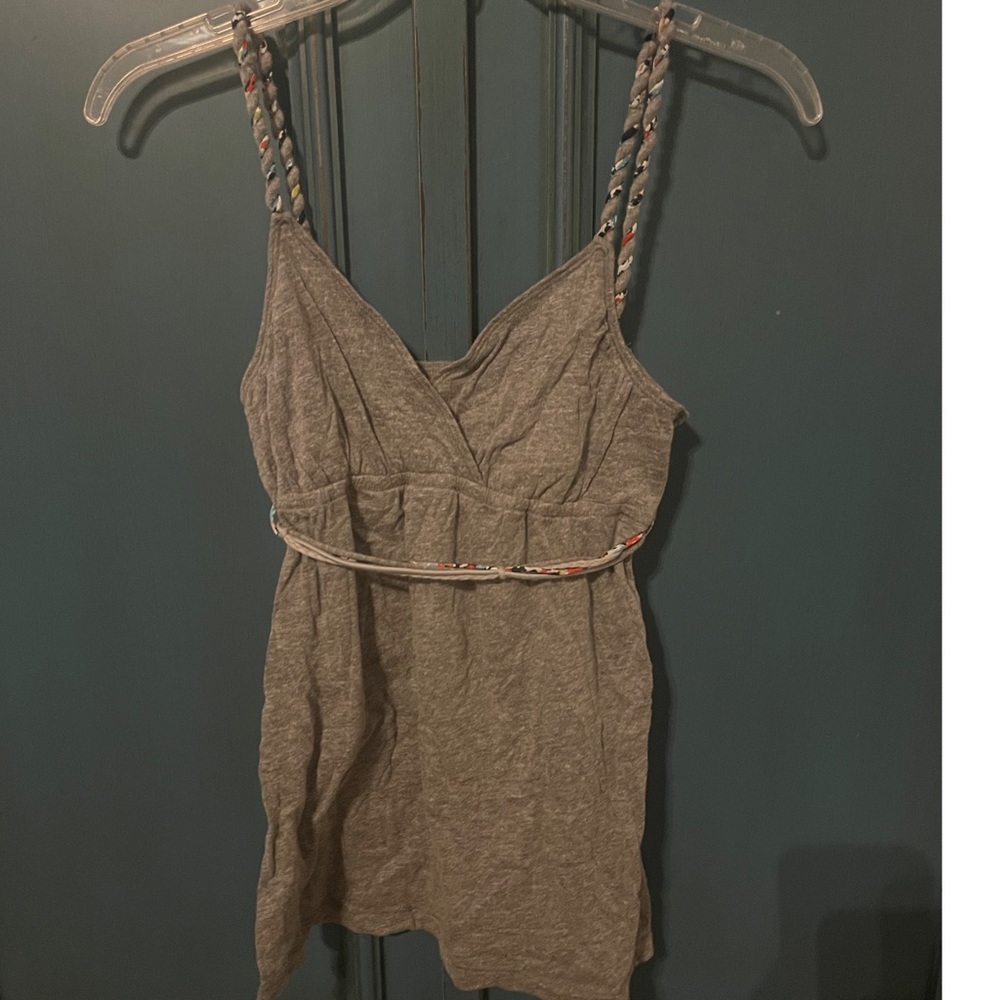Abercrombie and Fitch top